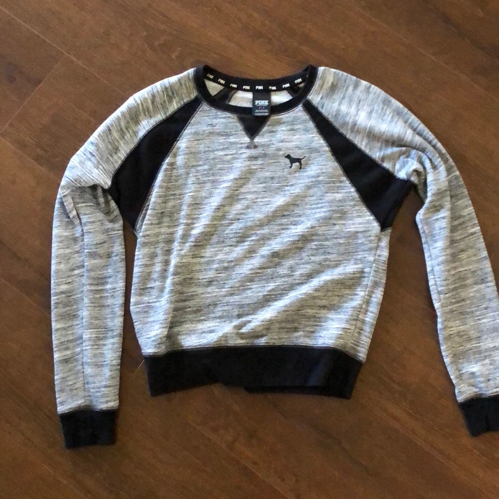 Crew neck